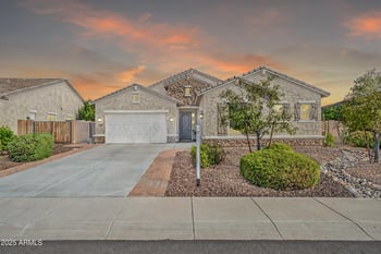 9364 Cashman Dr, Peoria, AZ 85383