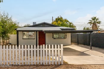 937 Cocopah St, Phoenix, AZ 85007