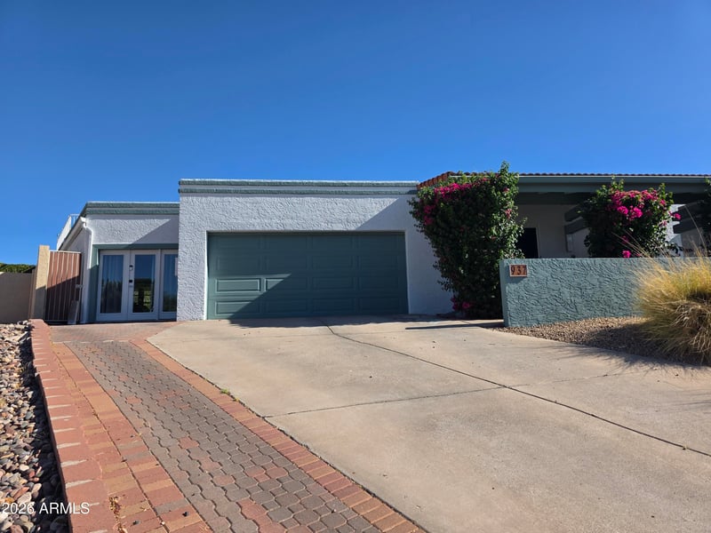 937 E Beck Ln, Phoenix, AZ 85022