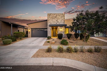 937 La Mirada Dr, Phoenix, AZ 85042