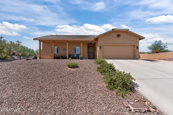 937 Mclean Dr, Wickenburg, AZ 85390