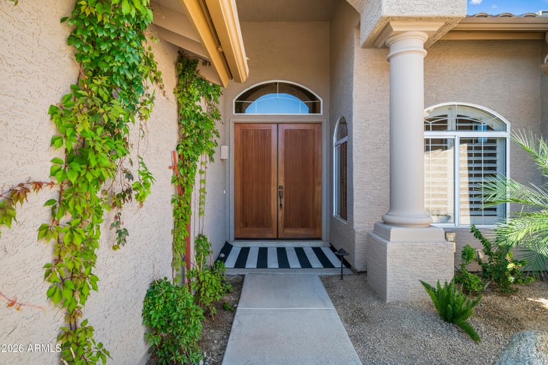 9371 Maple Dr, Scottsdale, AZ 85255