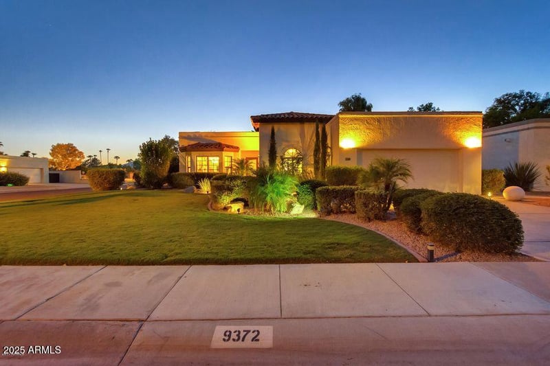 9372 83rd St, Scottsdale, AZ 85258