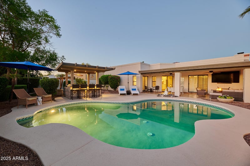 9372 83rd St, Scottsdale, AZ 85258