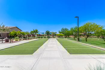9372 Louise Dr, Peoria, AZ 85383