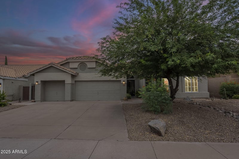 9372 Taro Ln, Scottsdale, AZ 85255