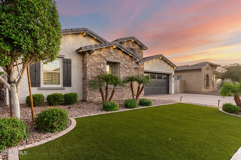 9375 Patrick Ln, Peoria, AZ 85383