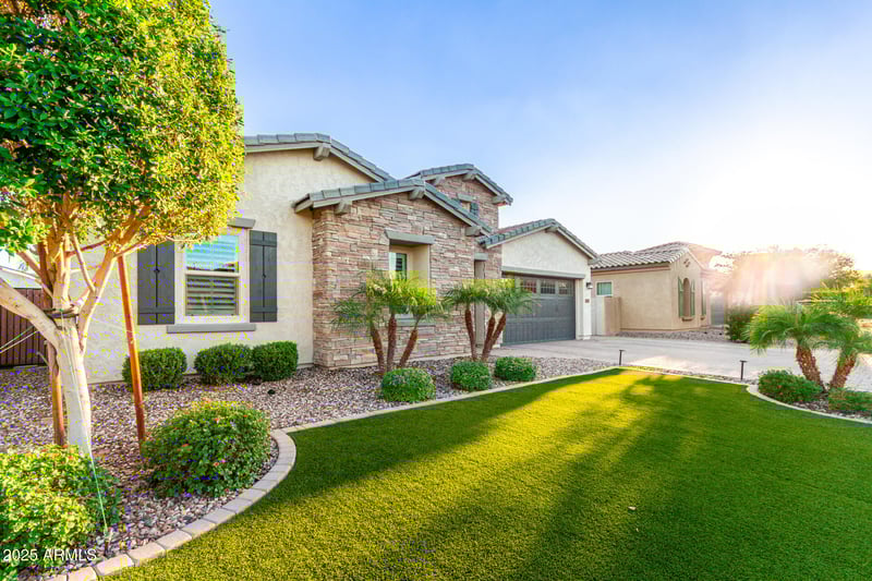 9375 Patrick Ln, Peoria, AZ 85383
