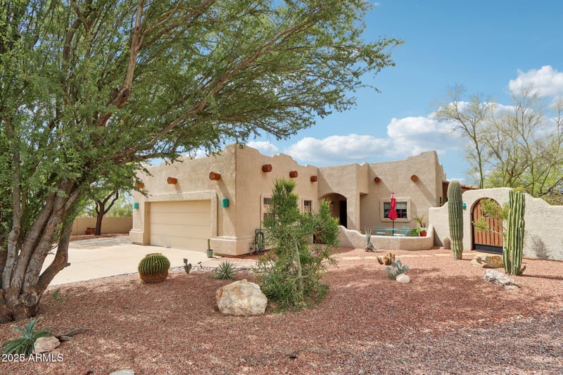 9376 Anasazi Pl, Gold Canyon, AZ 85118