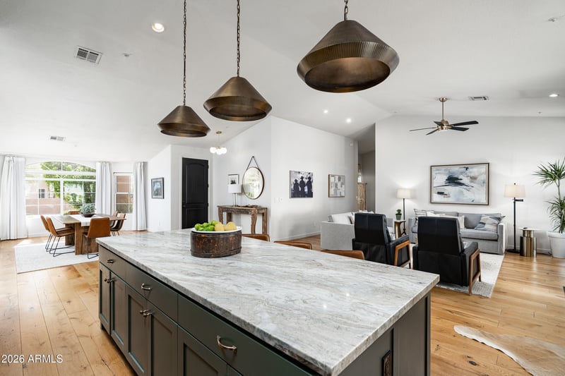 9378 Topeka Dr, Scottsdale, AZ 85255