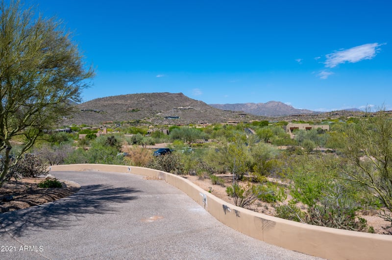 9379 E Sky Line Dr, Scottsdale, AZ 85262