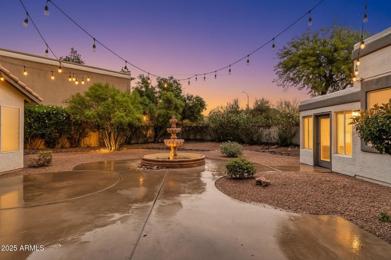 9379 Windrose Dr, Scottsdale, AZ 85260