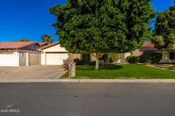 938 Driftwood Dr, Tempe, AZ 85283