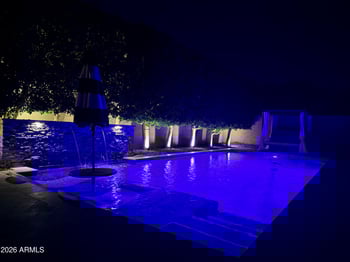 938 Parkview Dr, Gilbert, AZ 85295