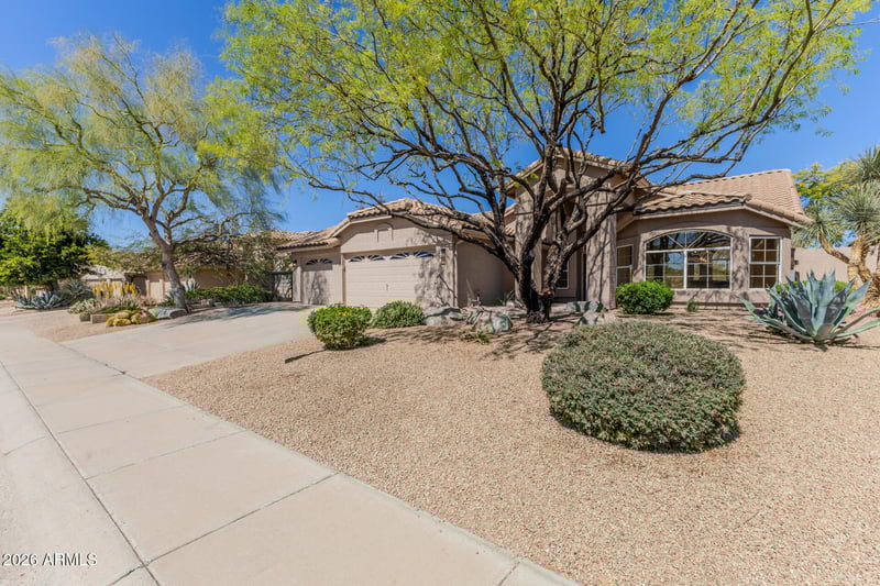9384 Palm Tree Dr, Scottsdale, AZ 85255