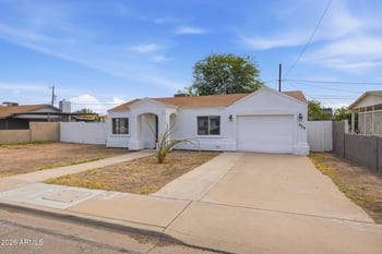 939 S Pioneer --, Mesa, AZ 85204