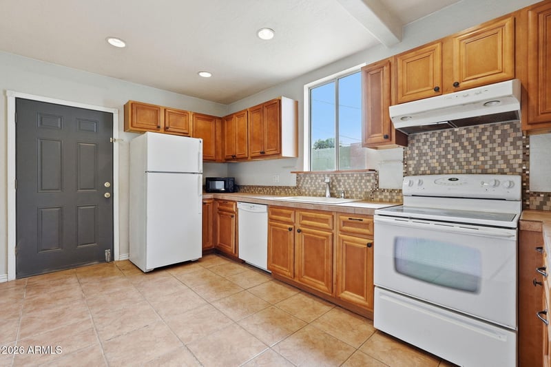 939 S Pioneer --, Mesa, AZ 85204