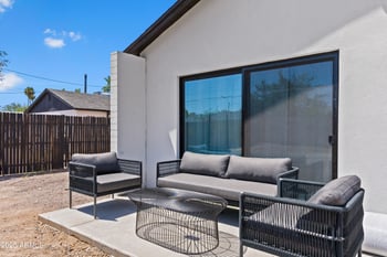 939 Turney Ave, Phoenix, AZ 85014