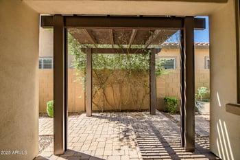 9390 Parkside Ln, Peoria, AZ 85383