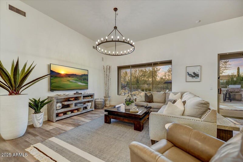 9394 Mark Ln, Scottsdale, AZ 85262