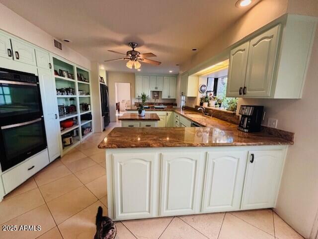 94 Biltmore Estates Dr, Phoenix, AZ 85016