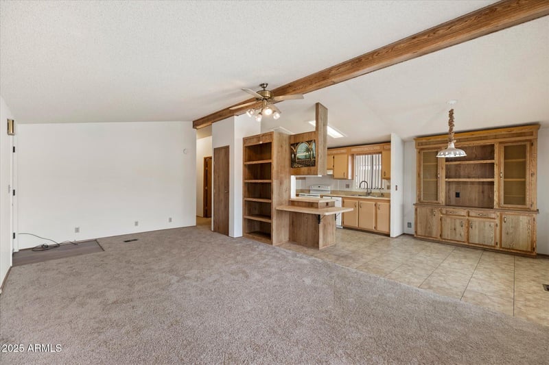 940 96th Way, Mesa, AZ 85208