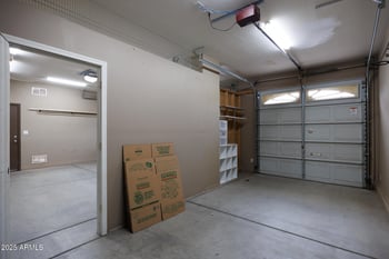 940 Chelsea Dr, San Tan Valley, AZ 85140