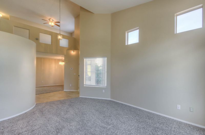 940 E Elgin St, Chandler, AZ 85225