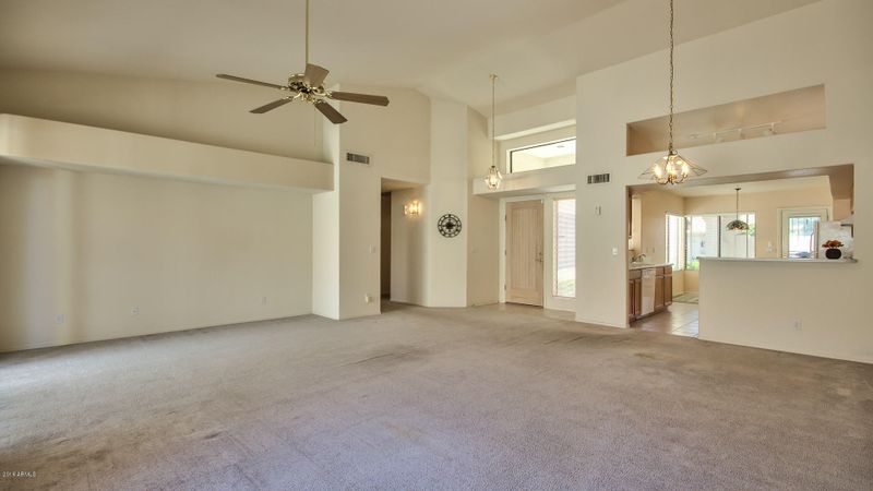940 E Mcnair Dr, Tempe, AZ 85283