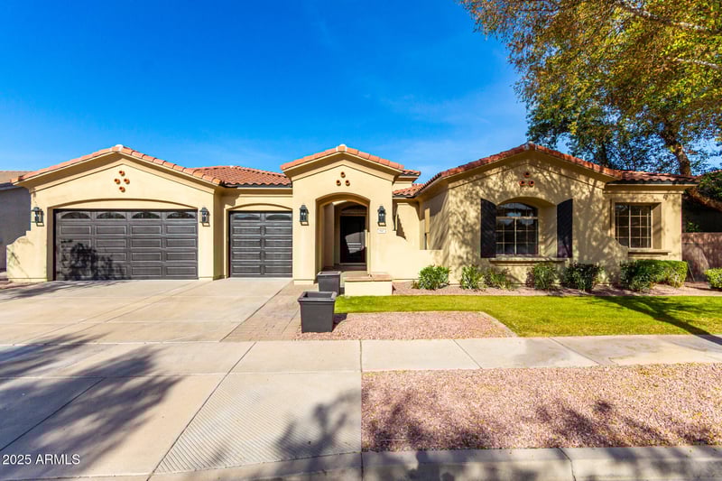 940 Macaw Dr, Chandler, AZ 85286