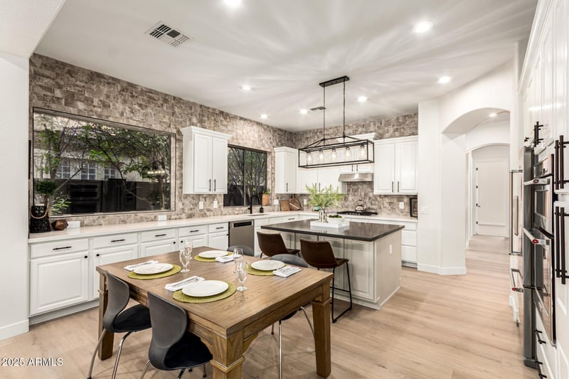 940 Macaw Dr, Chandler, AZ 85286