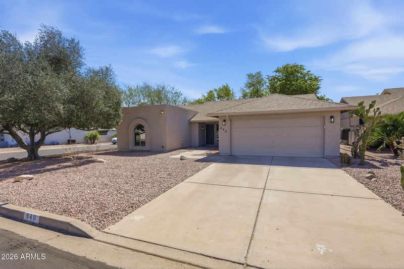 940 78th Pl, Mesa, AZ 85208