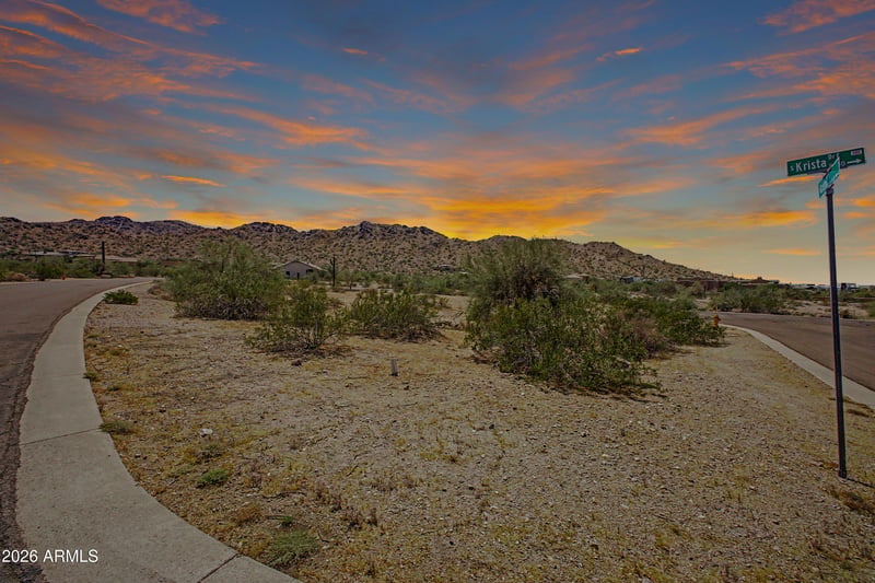 9400 Krista Dr #76, Goodyear, AZ 85338