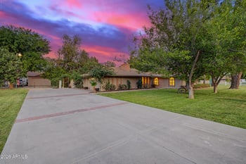 9401 157th Pl, Gilbert, AZ 85234