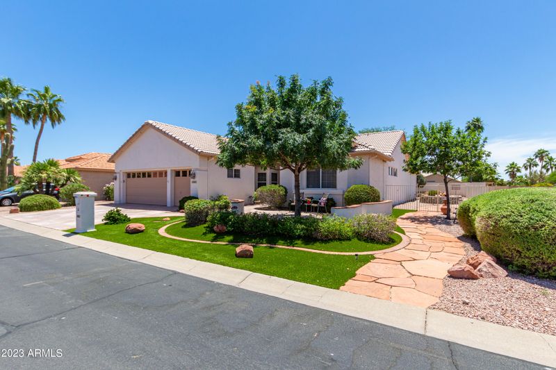 9401 E Jadecrest Dr, Sun Lakes, AZ 85248