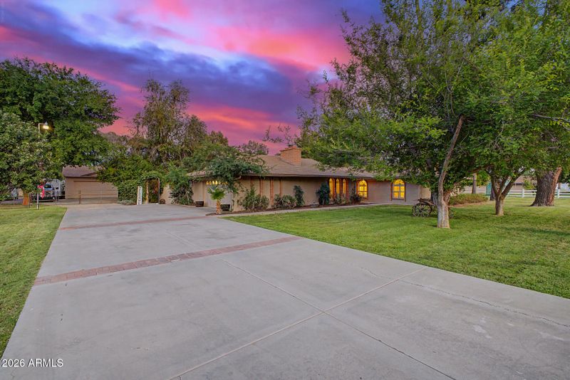 9401 S 157th Pl, Gilbert, AZ 85234