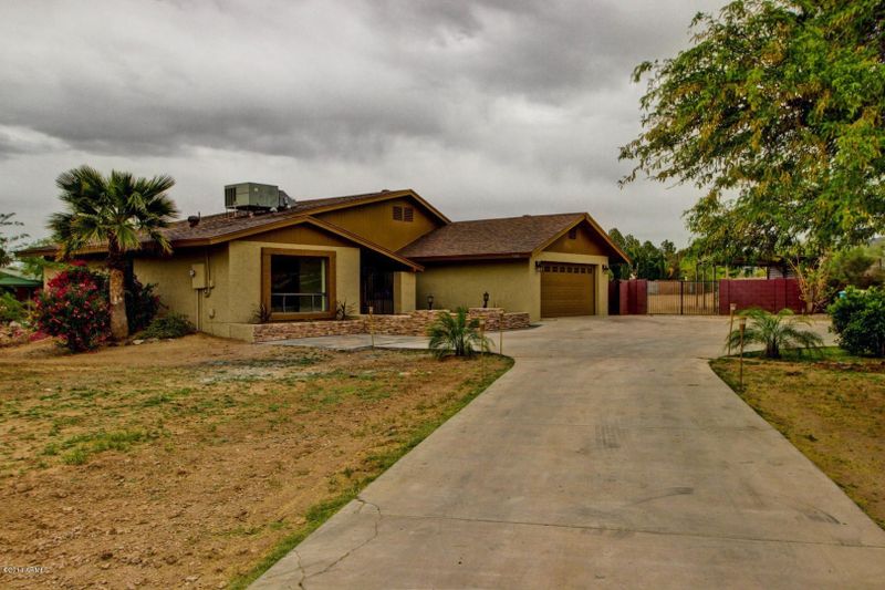 9401 S 19th Ave, Phoenix, AZ 85041
