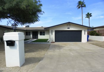 9402 18th St, Phoenix, AZ 85020