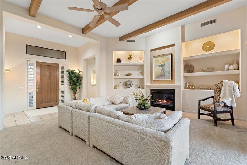 9402 E Cavalry Dr, Scottsdale, AZ 85262