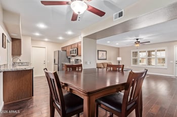 9402 Long Hills Dr, Sun City, AZ 85351