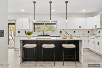 9402 18th St, Phoenix, AZ 85020