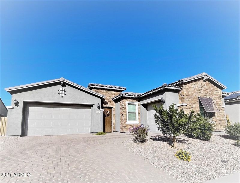 9402 W Weeping Willow Rd, Peoria, AZ 85383