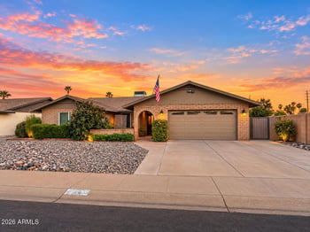 9403 N 50th Dr, Glendale, AZ 85302