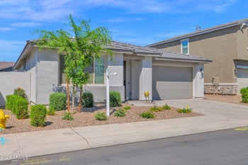 9404 Strobe Ave, Mesa, AZ 85212
