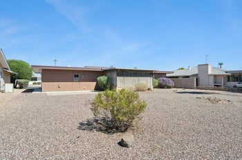 9405 Rolling Hills Dr, Sun City, AZ 85351