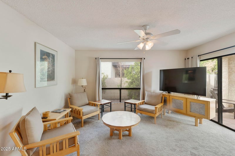 9406 47th Pl, Phoenix, AZ 85044