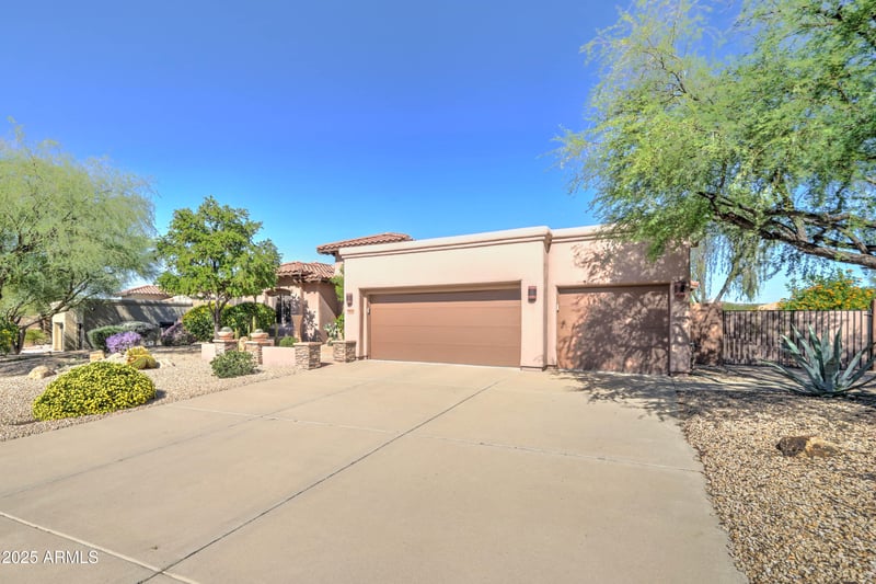 9406 Hidden Green Dr, Scottsdale, AZ 85262