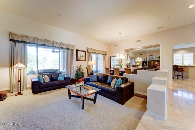 9406 Hidden Green Dr, Scottsdale, AZ 85262
