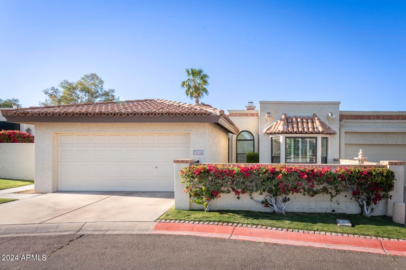 9406 S 46th St, Phoenix, AZ 85044