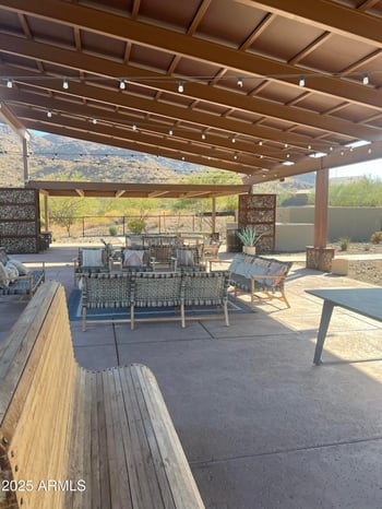 9407 13th Way, Phoenix, AZ 85042